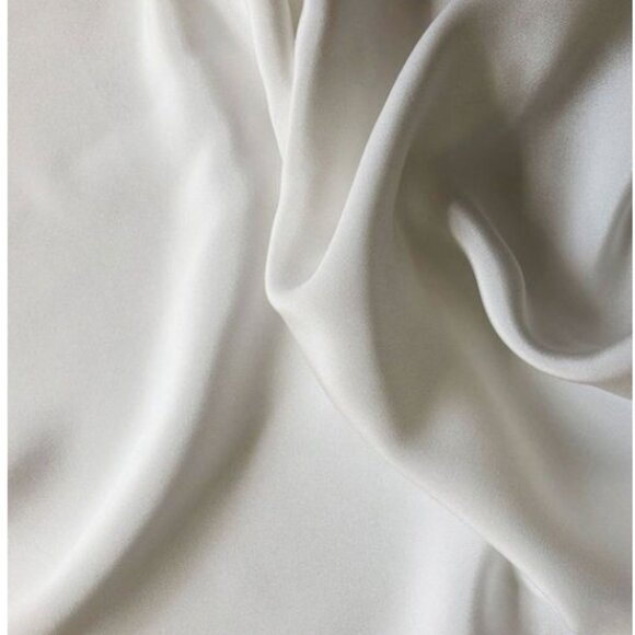 Grace Love Lace Gabriela silk chiffon cathedral veil NWT - Picture 4 of 8